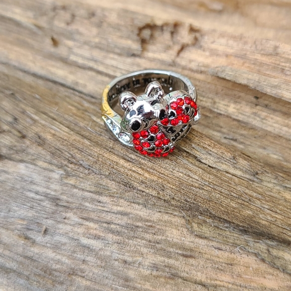 Ladybug Ring with Rhinestones - Picture 3 of 3